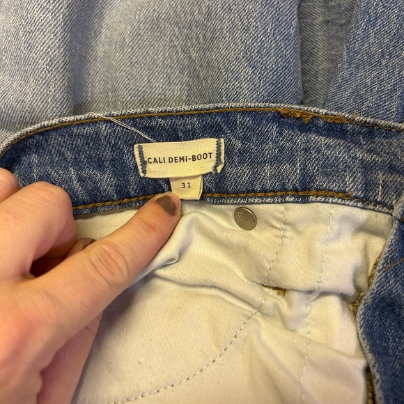 Madewell Cali Demi Boot Jeans in Dory Wash, size 31. - Picture 8 of 9